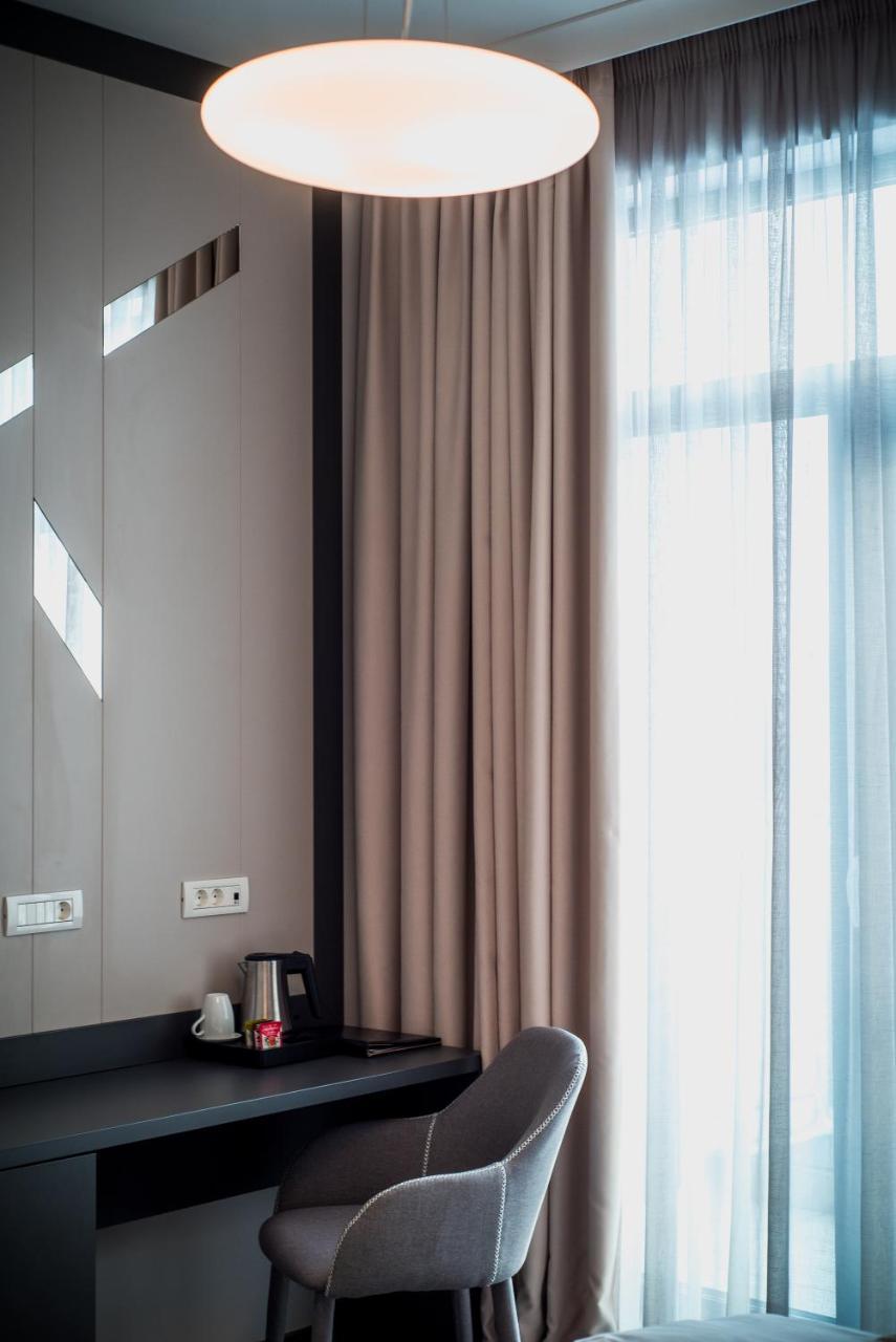 Hotel Element Alba Iulia Esterno foto
