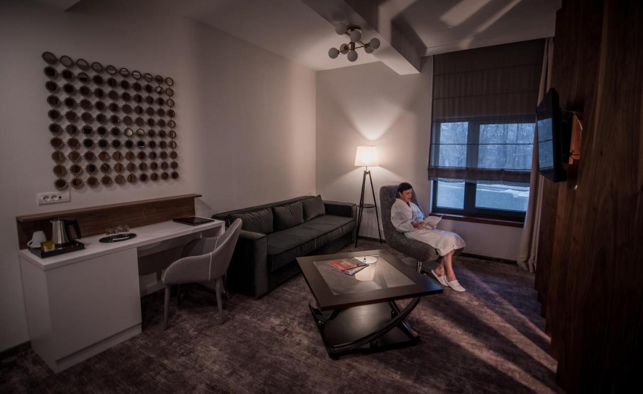 Hotel Element Alba Iulia Esterno foto