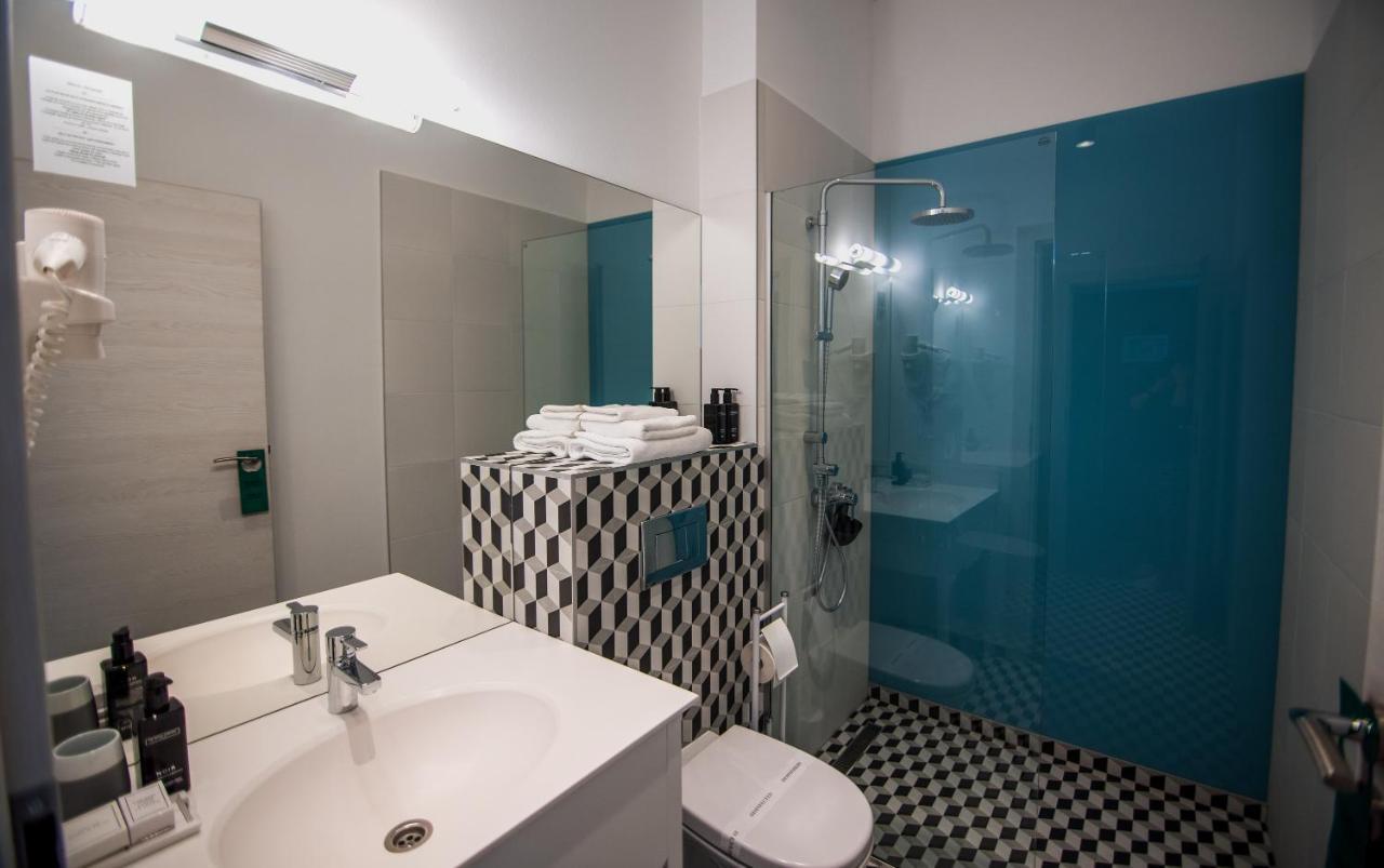 Hotel Element Alba Iulia Esterno foto