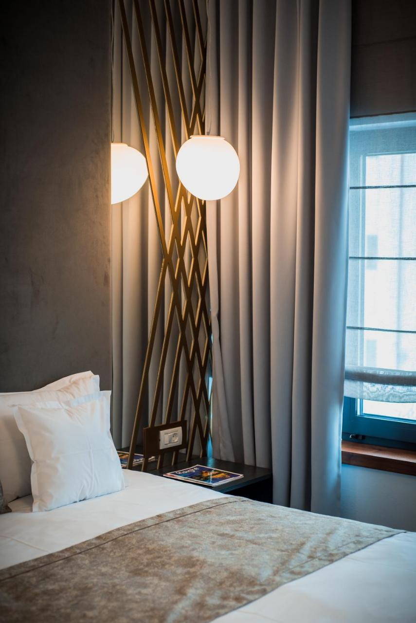 Hotel Element Alba Iulia Esterno foto