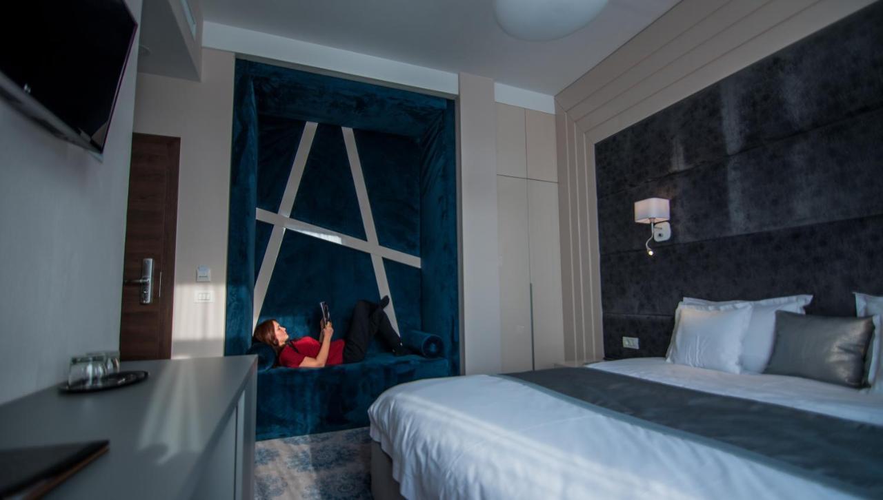 Hotel Element Alba Iulia Esterno foto