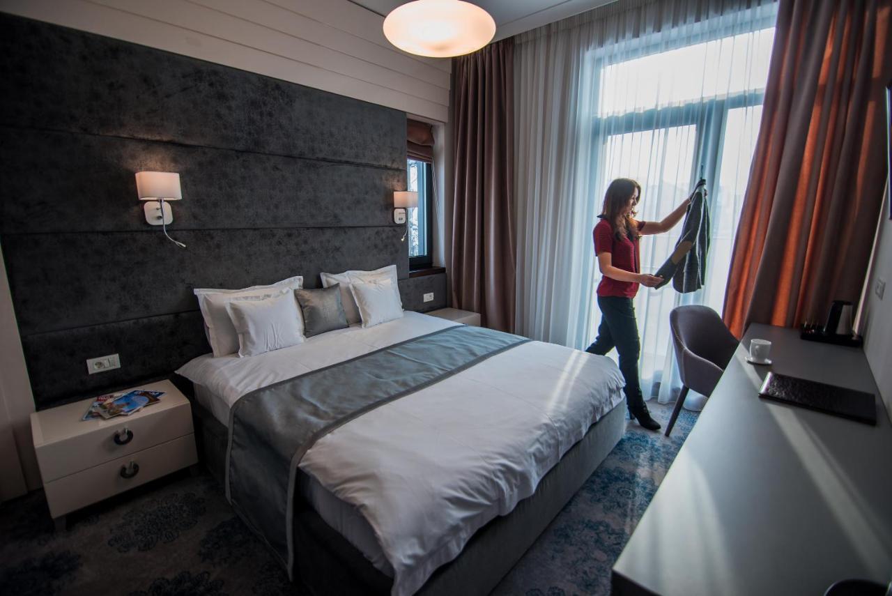 Hotel Element Alba Iulia Esterno foto