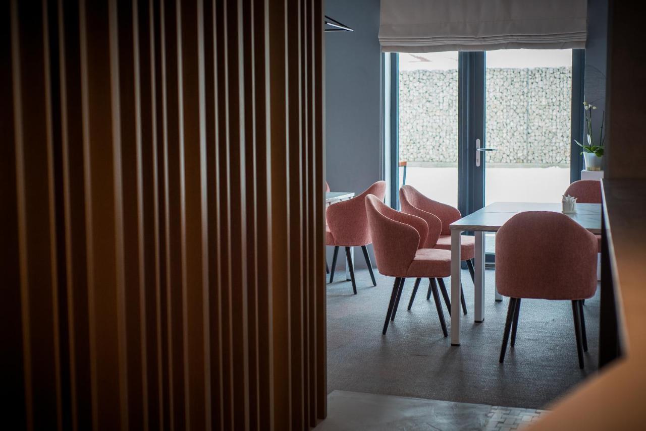 Hotel Element Alba Iulia Esterno foto